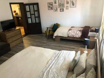 Фото номера Апартаменты с 2 спальнями Загородные дома Casa de Vacanta Potoc г. Potoc 14